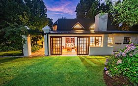 Crossroads Cottage